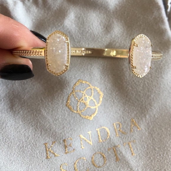 Kendra Scott Jewelry - Picture 3 of 6